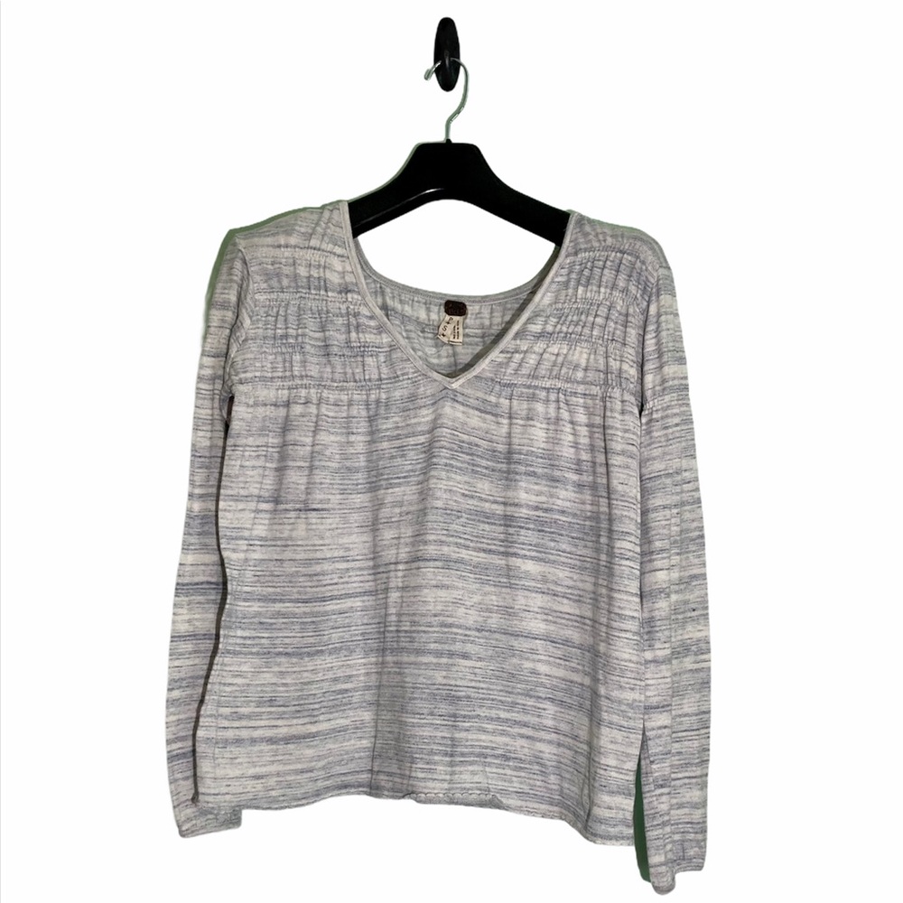 We the Free Gray V-Neck Long Sleeve Top